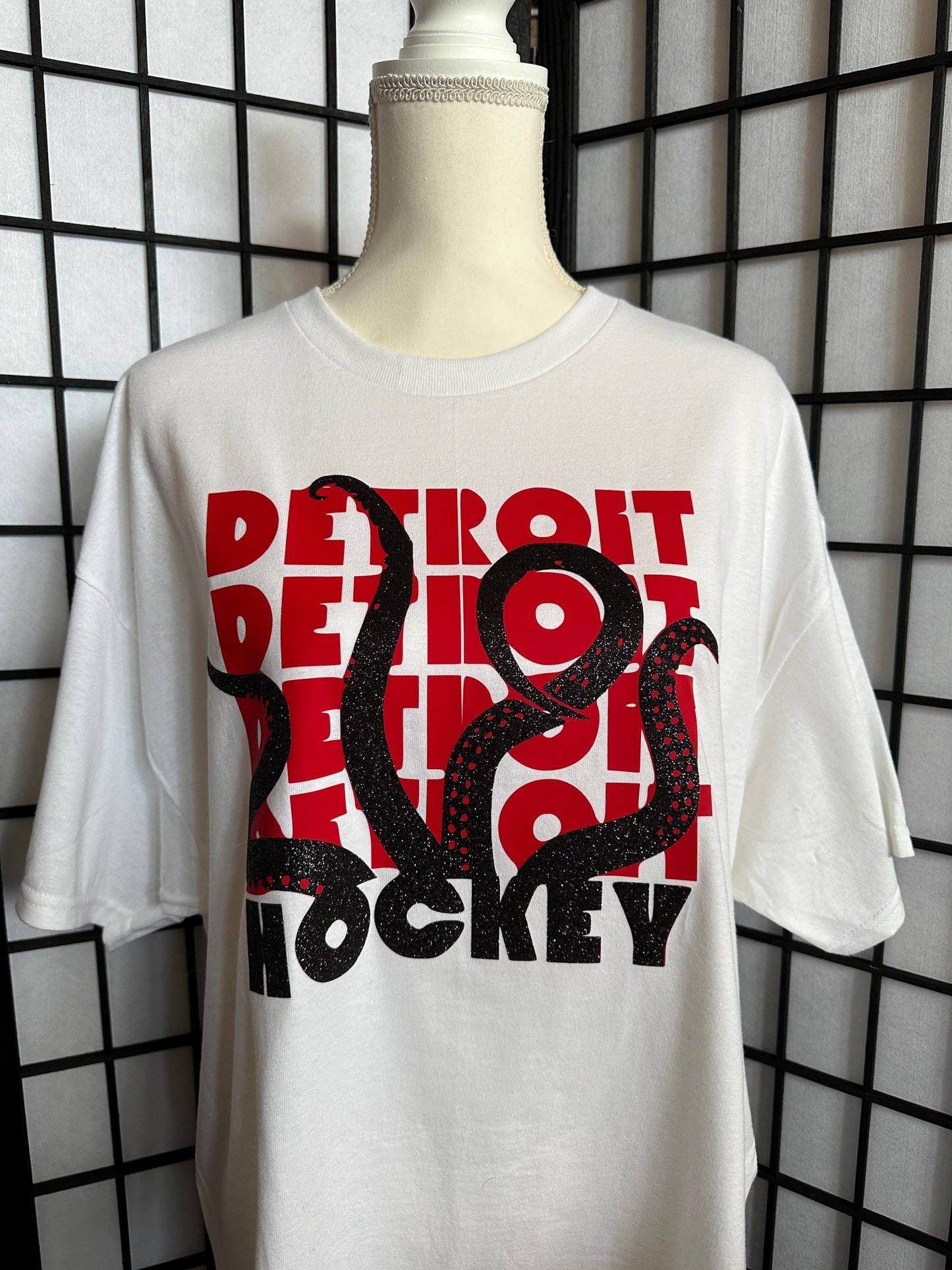 DETROIT REDWINGS HOCKEY T-shirt crew neck and now Hoodies!